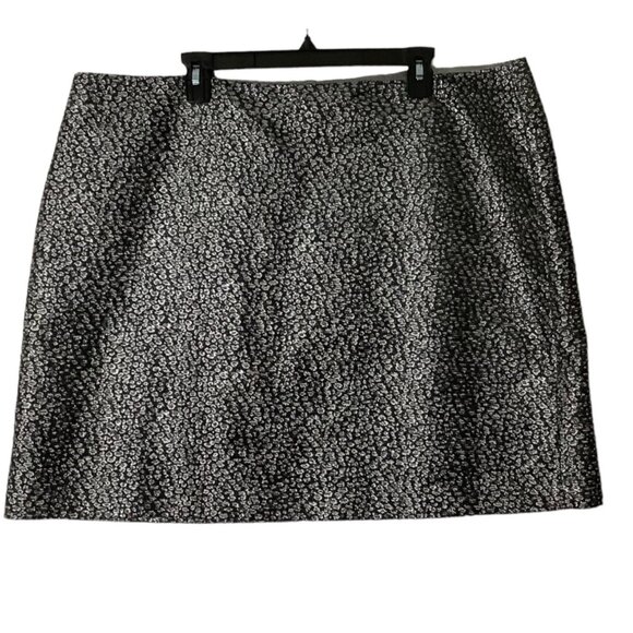 LOFT Dresses & Skirts - LOFT Metallic Tweed Skirt Women